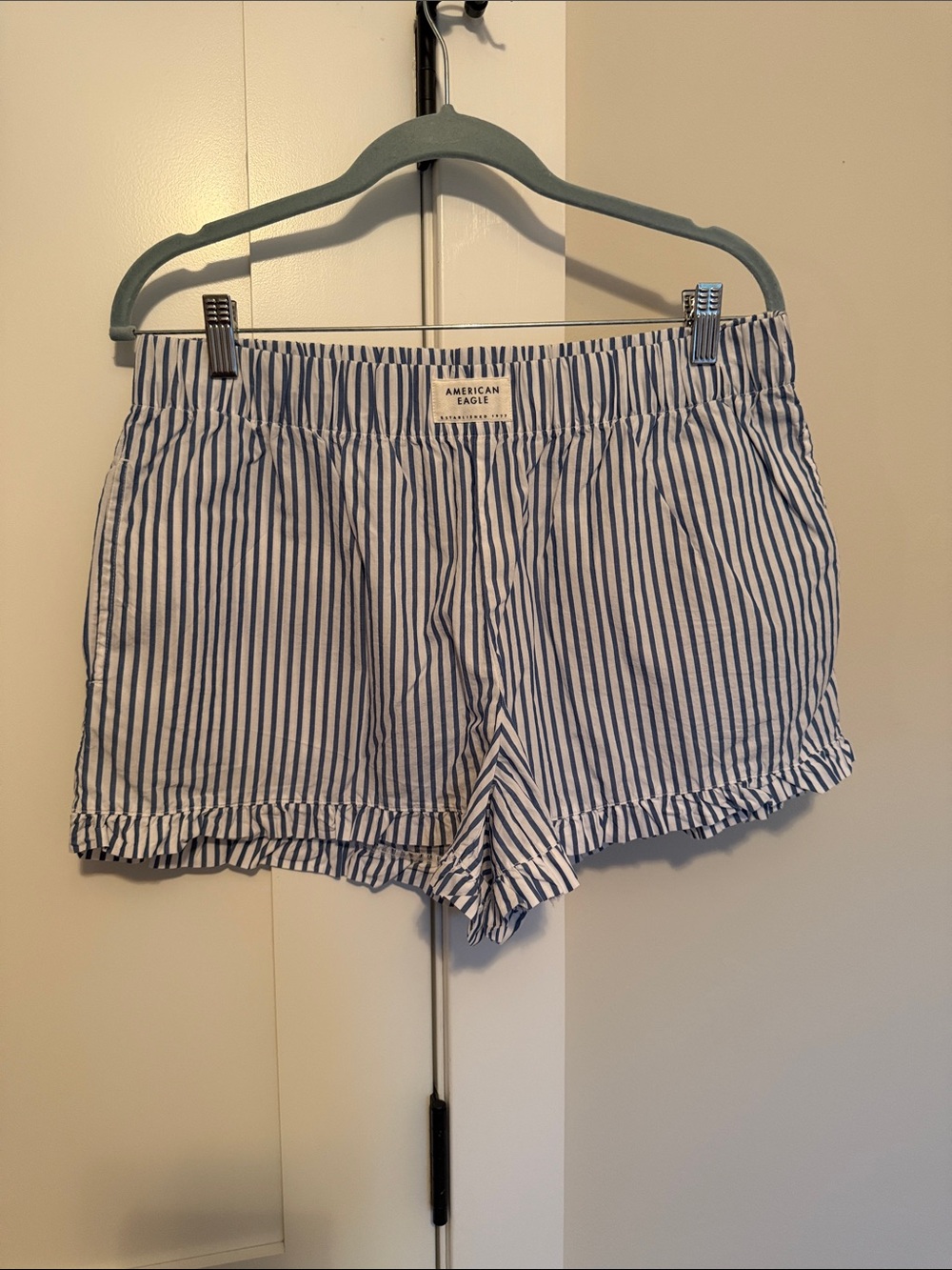 American Eagle Navy & White Vertical Stripe Ruffle Waist Shorts